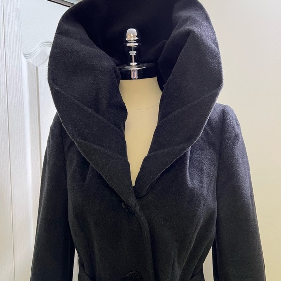 Tahari Charcoal Women's Coat - Picture 3 of 11